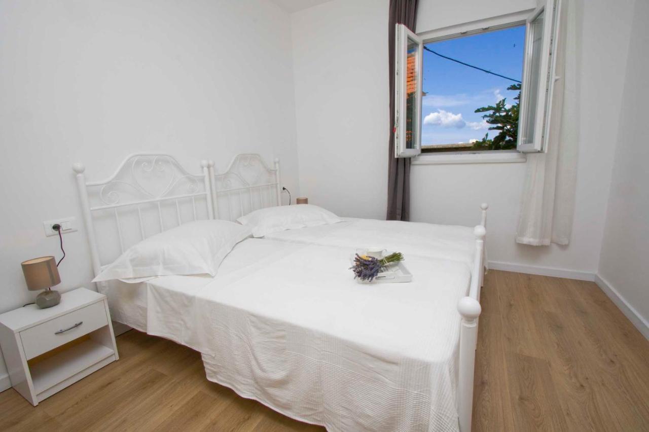 Apartmani Rustica Drasnice Exteriör bild