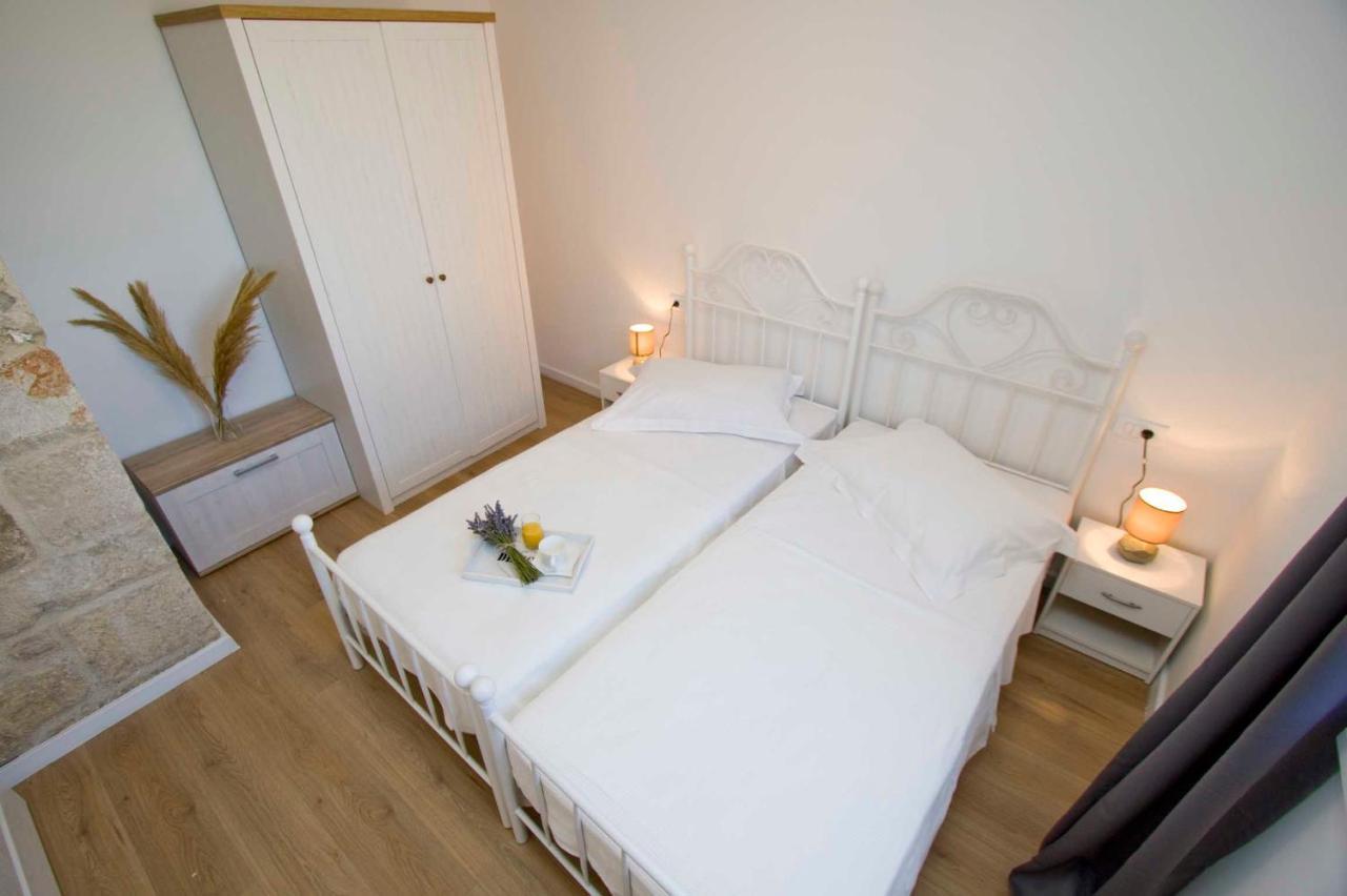 Apartmani Rustica Drasnice Exteriör bild